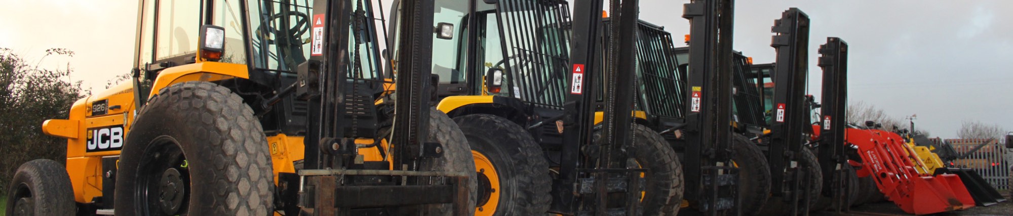 Hopkins Machinery Tractor, Groundcare Equipment Hire Groundcare, Tractor, Equipment Hire, UK, Hopkins Machinery, Wales, Devon