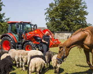 Kubota M4-063 thumbnail 2