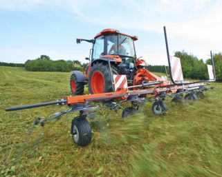 Kubota TE4046 / TE4052 / TE6060 / TE8080 Tedders - Fully Mounted thumbnail 2