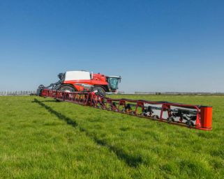 Kverneland Self-Propelled Sprayer thumbnail 2