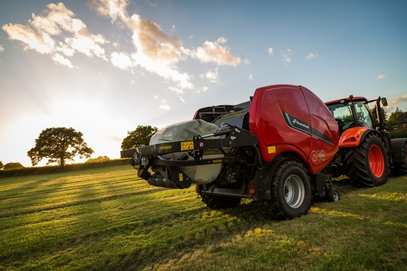 Kverneland Fixed Chamber Baler-Wrapper Combinations